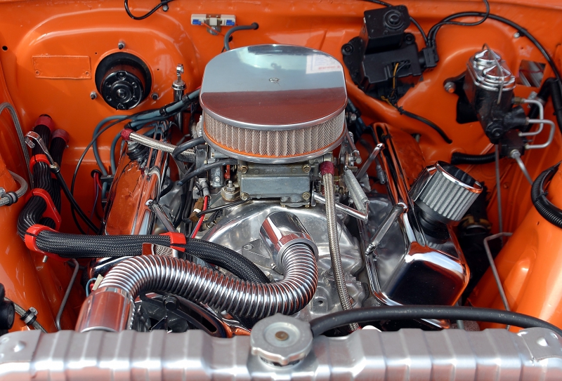 garagiste-GAREOULT-min_car-engine-1738309